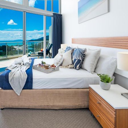 Sea Forever On Azure Seas - Airlie Beach Eksteriør billede