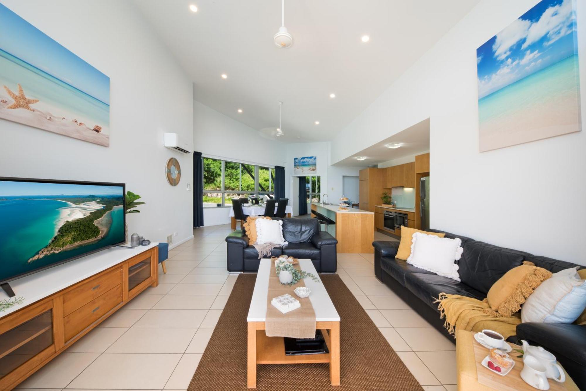 Sea Forever On Azure Seas - Airlie Beach Eksteriør billede