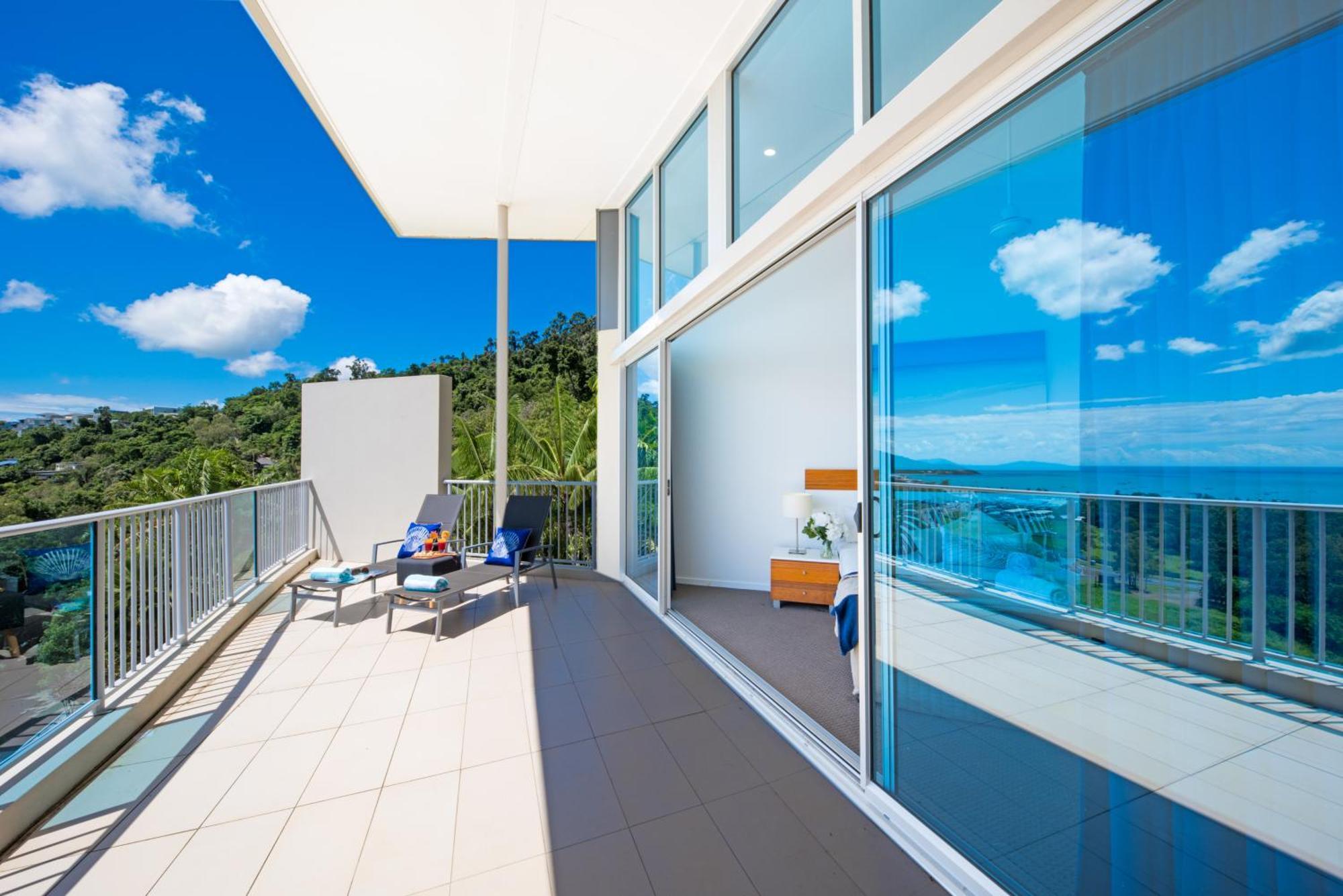 Sea Forever On Azure Seas - Airlie Beach Eksteriør billede